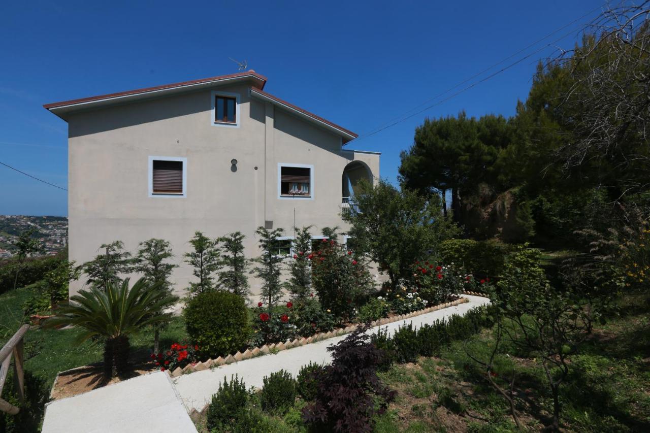 B&B La Casa Di G.G. Grottammare Exterior photo
